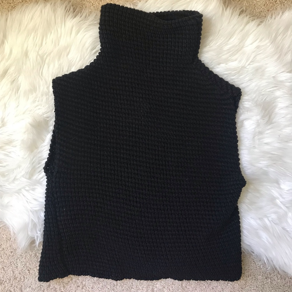 Zara Cable Knit Sleeveless Sweater NWT